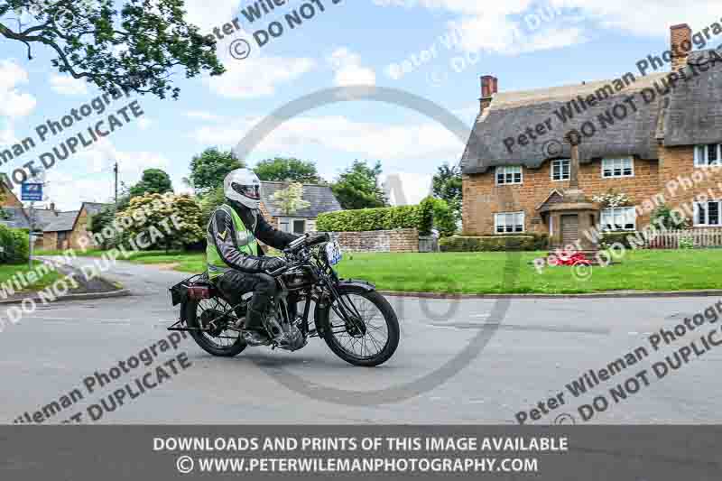 Vintage motorcycle club;eventdigitalimages;no limits trackdays;peter wileman photography;vintage motocycles;vmcc banbury run photographs